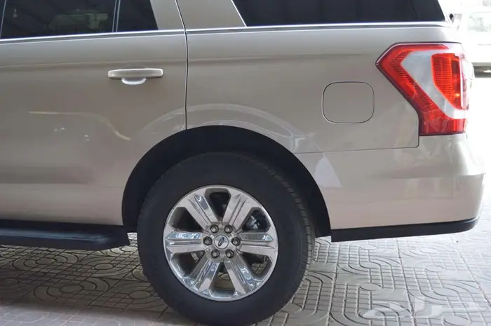 فورد اكسبيدشن بانوراما 2020 فل بطاقة جمركية 45