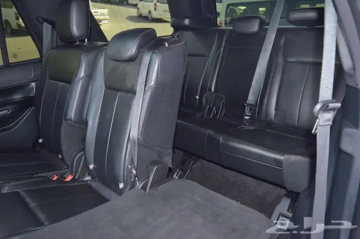 فورد اكسبيدشن بانوراما 2020 فل بطاقة جمركية 35