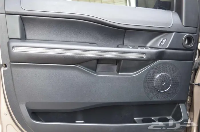 فورد اكسبيدشن بانوراما 2020 فل بطاقة جمركية 16