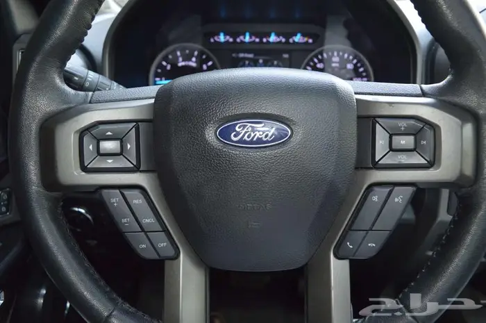 فورد اكسبيدشن بانوراما 2020 فل بطاقة جمركية 32