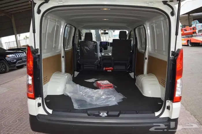 تويوتا باص هاي اس 2026 ديزل قير عادي عبداللطيف جميل 9