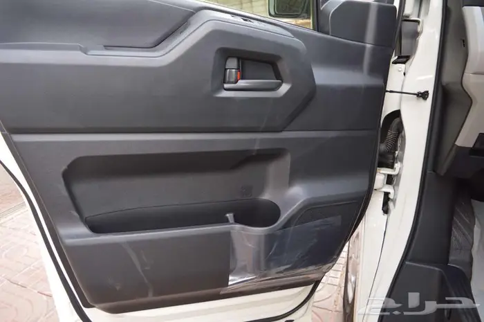 تويوتا باص هاي اس 2026 ديزل قير عادي عبداللطيف جميل 12