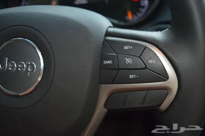 جيب جراند شيروكي ليمتيد 2020 بانوراما فل الفل بطاقة جمركية 32