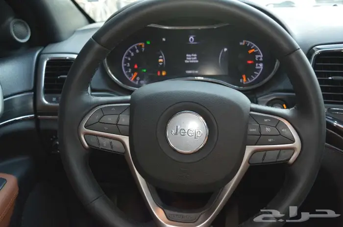 جيب جراند شيروكي ليمتيد 2020 بانوراما فل الفل بطاقة جمركية 28