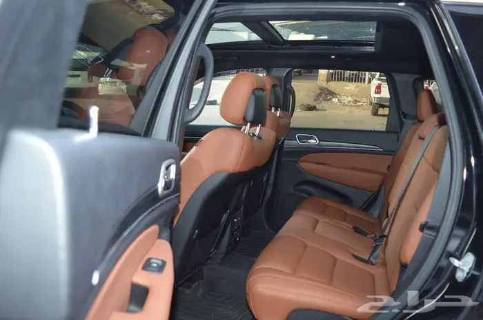 جيب جراند شيروكي ليمتيد 2020 بانوراما فل الفل بطاقة جمركية 37