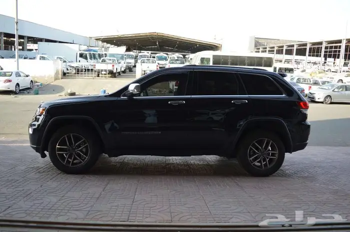 جيب جراند شيروكي ليمتيد 2020 بانوراما فل الفل بطاقة جمركية 8
