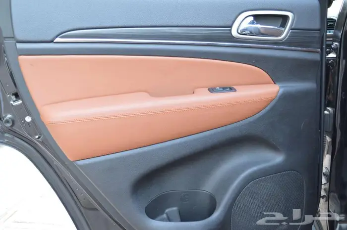 جيب جراند شيروكي ليمتيد 2020 بانوراما فل الفل بطاقة جمركية 44