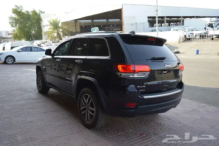 جيب جراند شيروكي ليمتيد 2020 بانوراما فل الفل بطاقة جمركية 9