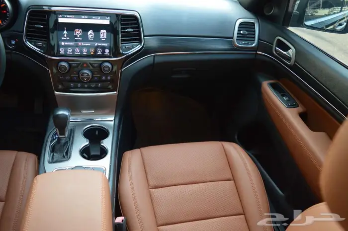 جيب جراند شيروكي ليمتيد 2020 بانوراما فل الفل بطاقة جمركية 45