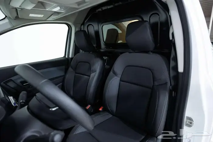 رينو اكسبريس فان بضاعه ديزل 2024 10