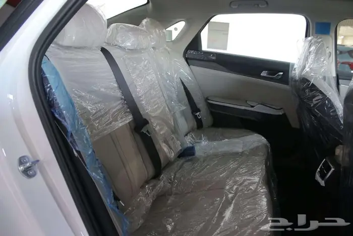 كيا K5 نص فل GLS موديل 2026 14