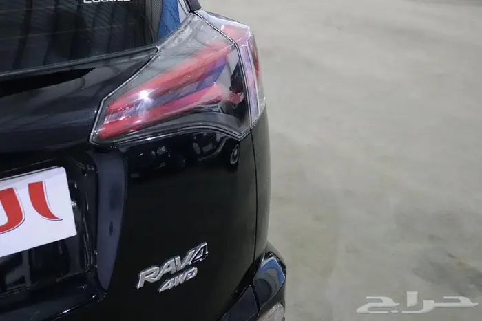 تويوتا راف فور 2018 فل كامل بريميوم 8