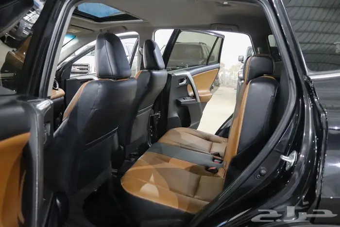 تويوتا راف فور 2018 فل كامل بريميوم 14