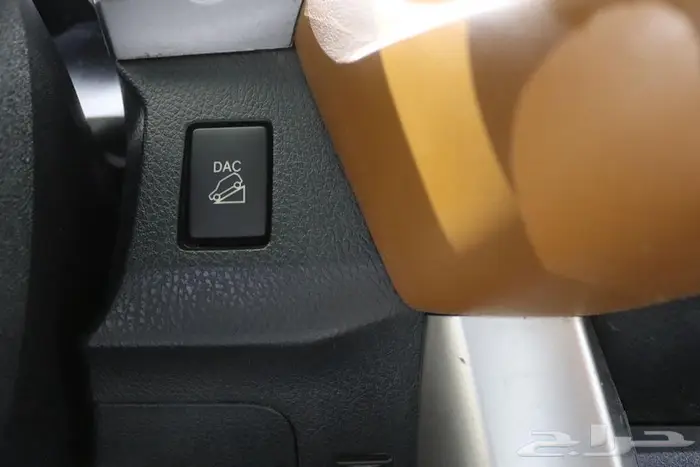 تويوتا راف فور 2018 فل كامل بريميوم 19