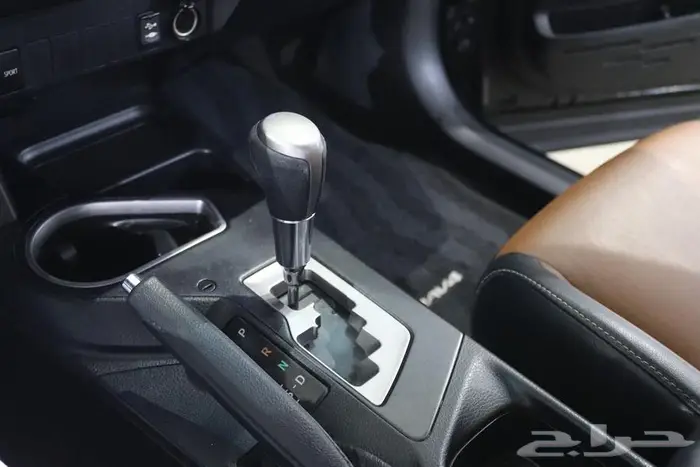 تويوتا راف فور 2018 فل كامل بريميوم 17