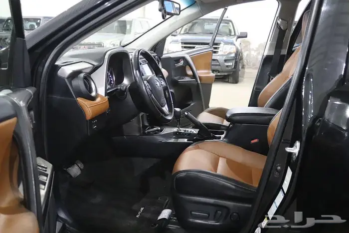 تويوتا راف فور 2018 فل كامل بريميوم 11