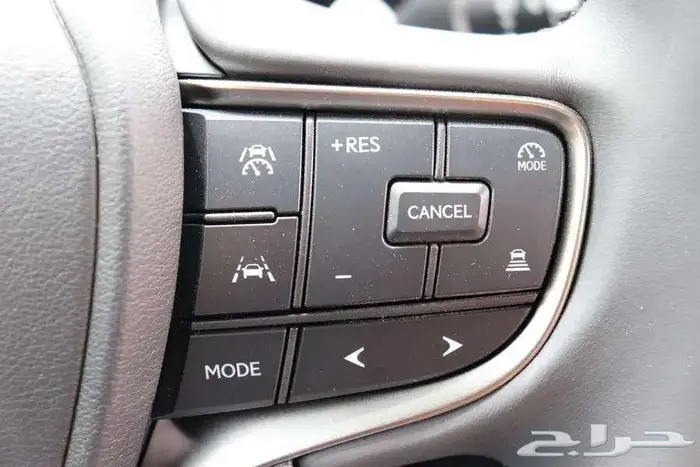 لكزس UX300H AH سعودي 2024 بدون فوايد نظام الدفعتين 10
