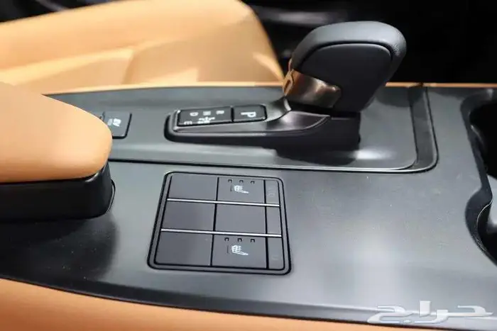 لكزس UX300H AH سعودي 2024 بدون فوايد نظام الدفعتين 30