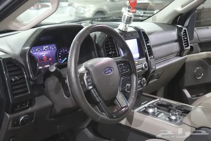 فورد اكسبديشن XLT فل كامل دبل 2020 8