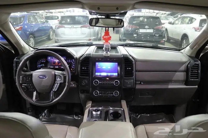 فورد اكسبديشن XLT فل كامل دبل 2020 13