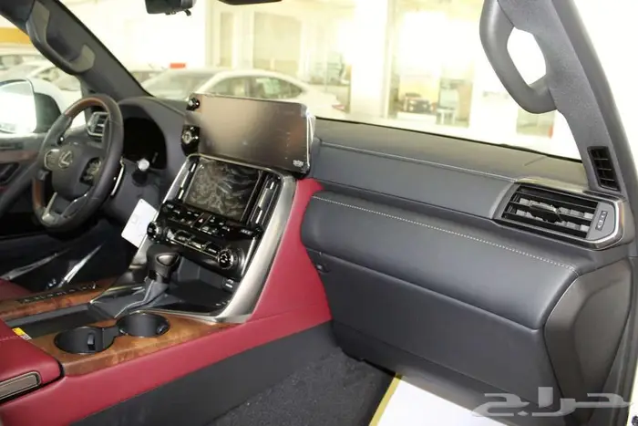 لكزس-LX600 BB -خليجي-2025-فل كامل -25 سماعه داخليه 7