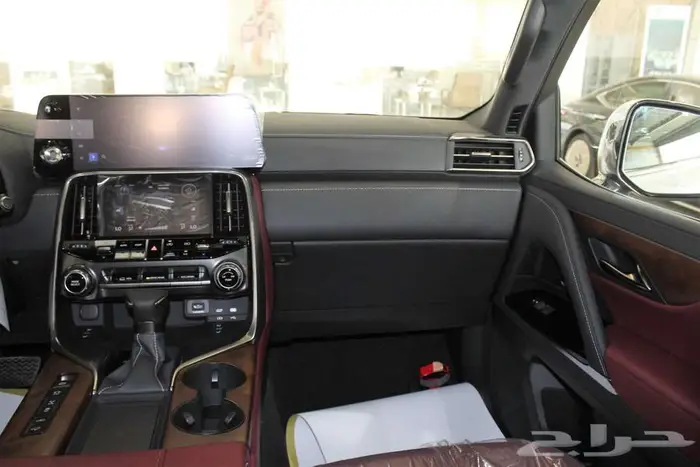 لكزس-LX600 BB -خليجي-2025-فل كامل -25 سماعه داخليه 9