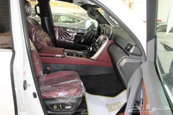 لكزس-LX600 BB -خليجي-2025-فل كامل -25 سماعه داخليه 12