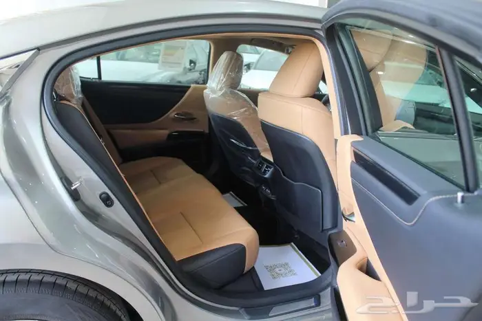 لكزس ES250 AA - بريمي-2025- ستاندر 13