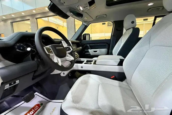 لاند روفر ديفندر S 110 2025 اسود خليجي 8