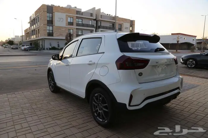 1 جيلي GX PRO 2025 نص فل   بسعر 46575 بالضريبة 6