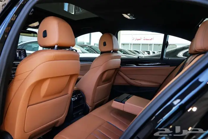 بي ام دبليو 520i موديل 2023 9