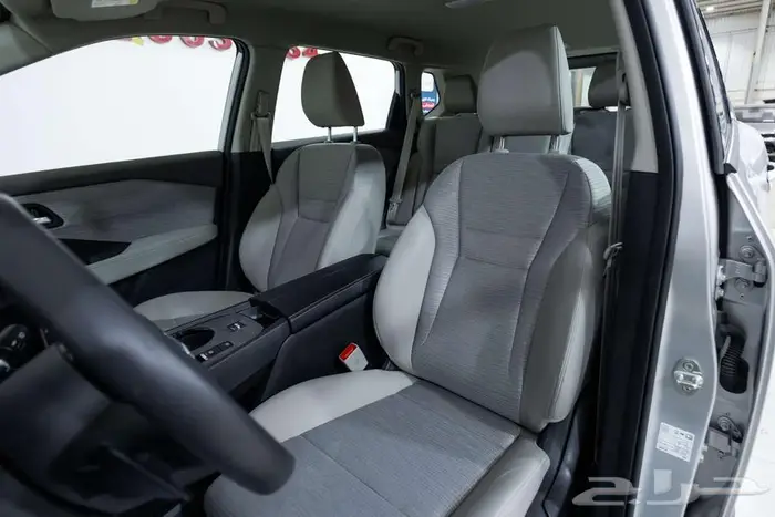 نيسان اكس تريل ستاندر 2026 بدون دبل 5 راكب 14