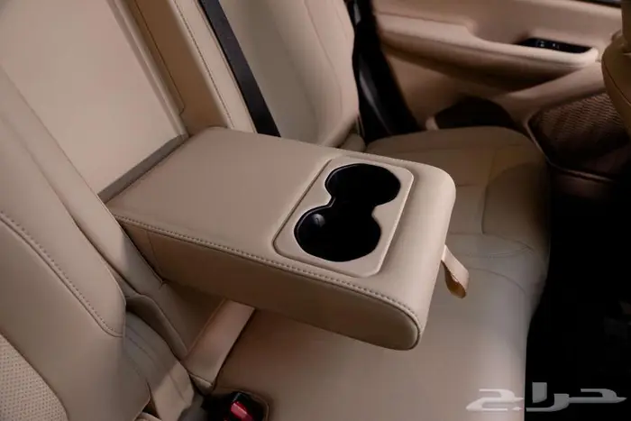 جيب شيروكي ليمتد 2023 اصفااار باقل سعر بالسووق 15