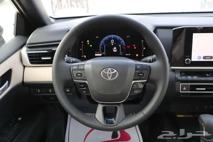 تويوتا كامري 2025 جميع الفئات والالوان 20