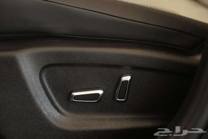 دونج فينج ميج E2 لكجري 2025   سحر الأداء والتقنية 14