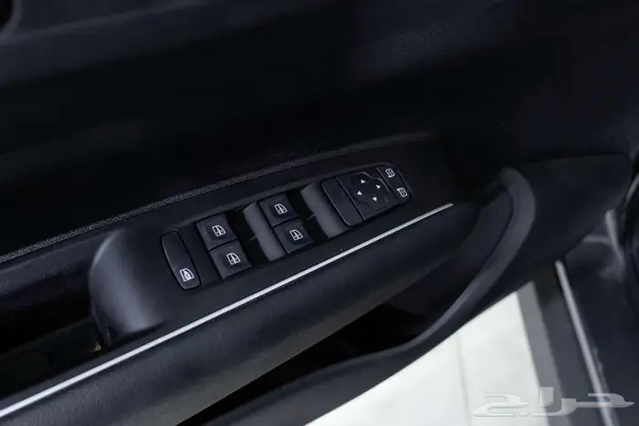 رينو كوليوس 2025 E صيانة و هدايا مجانية 13