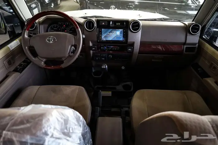 تايوتا شاص بيك أب غمارتين موديل 2022 فل كامل 5