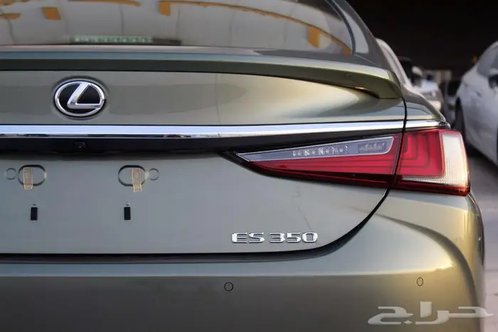 لكزس - ES350 CA - بريمي - 2025.. السعر 188000 17