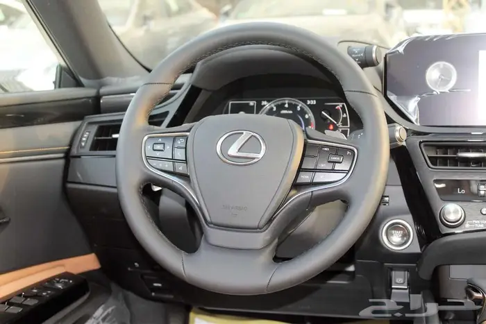 لكزس - ES350 CA - بريمي - 2025.. السعر 188000 8