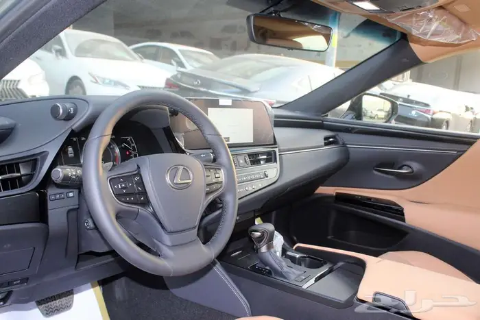 لكزس - ES350 CA - بريمي - 2025.. السعر 188000 6