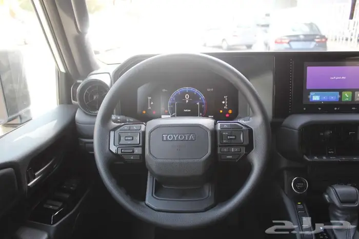 تويوتا برادو 2.4 TXL-1 بنزين أوتوماتيك 2026 11