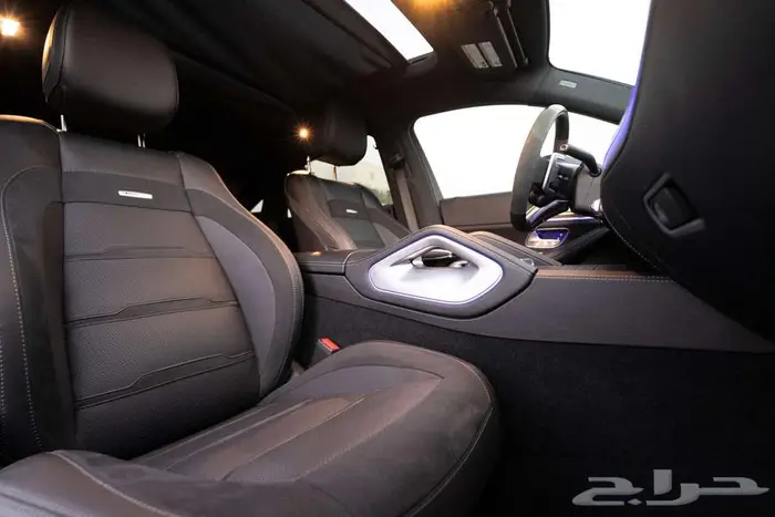 مرسيدس GLE 53 AMG Coupe موديل 2024 أول مالك 25