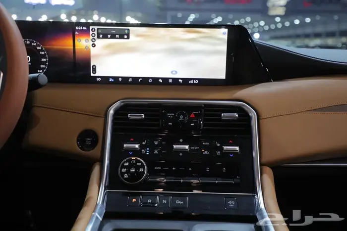 نيسان باترول فل كامل بلاتينيوم بانوراما جلد V6 موديل 2026 15