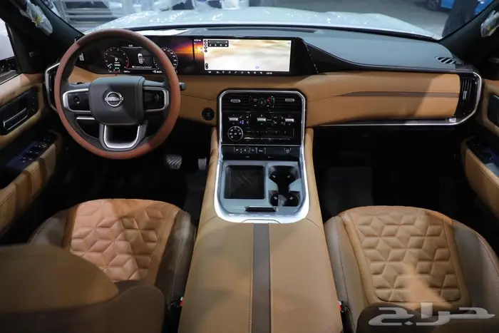 نيسان باترول فل كامل بلاتينيوم بانوراما جلد V6 موديل 2026 13