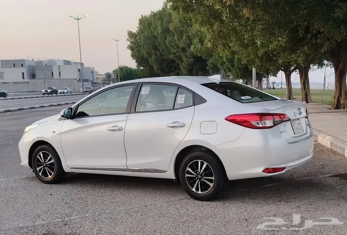 للبيع تويوتا يارس 0