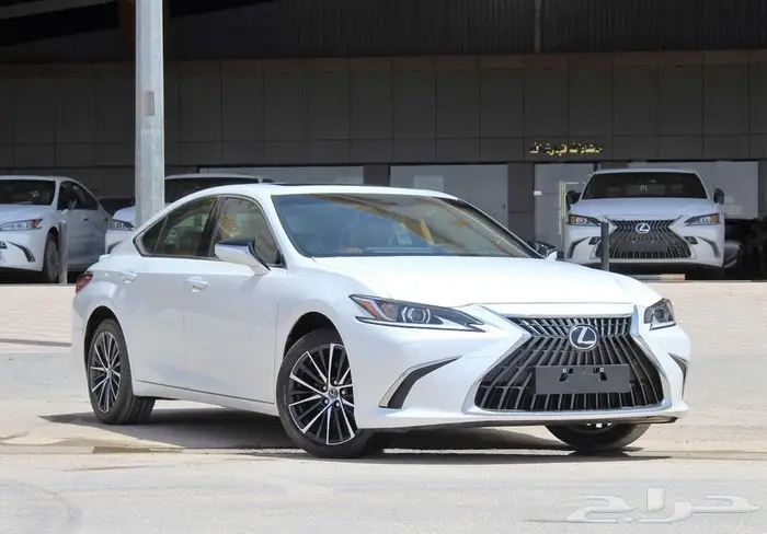 لكزس _ ES300 BH _ نص فل _ 2025_ عروض اقل سعر 1
