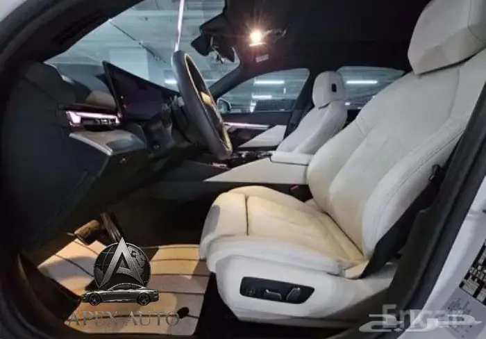 BMW 520i mkit الفئة الخامسة موديل 2025 7