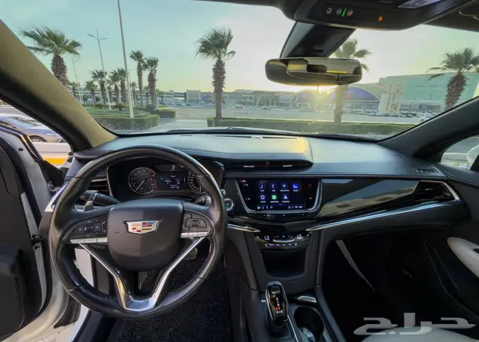 كاديلاك سعودي XT6 2021 قمة الفخامة مع لوحتها المميزه 6