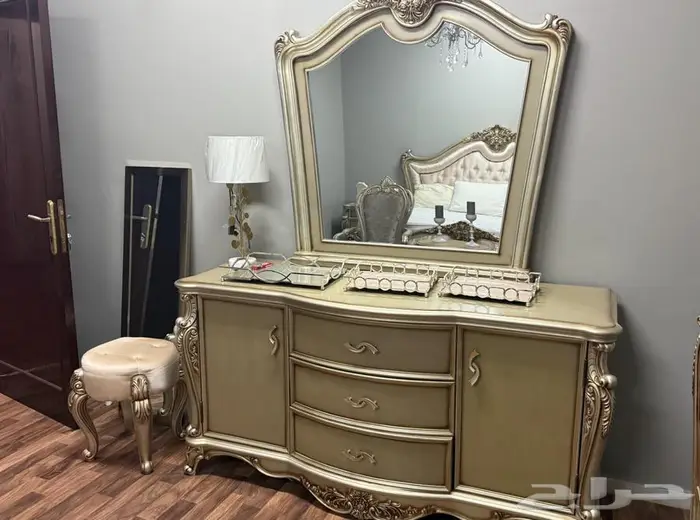 غرفة نوم فاخرة جدا  ونظيفة 1