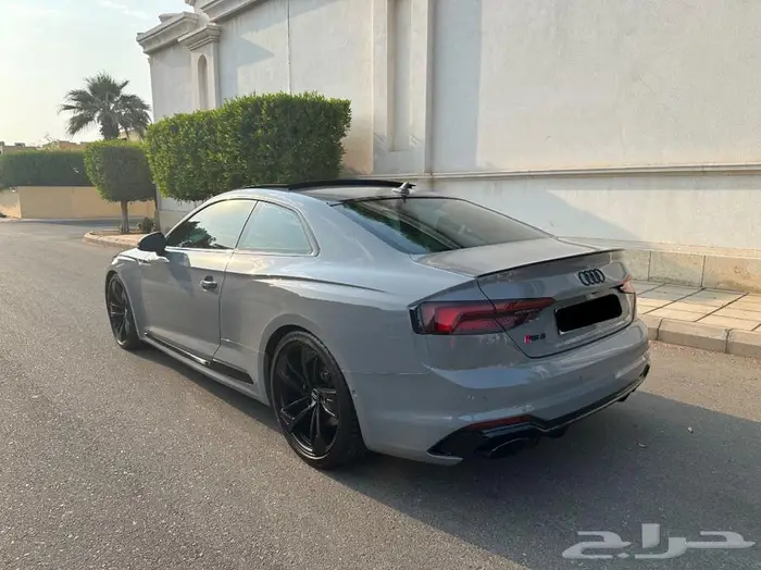 اودي RS5 8